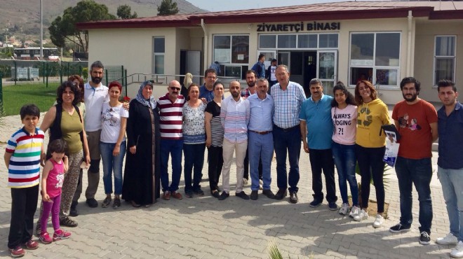 CHP li Sertel den tutuklu öğrencilere ziyaret
