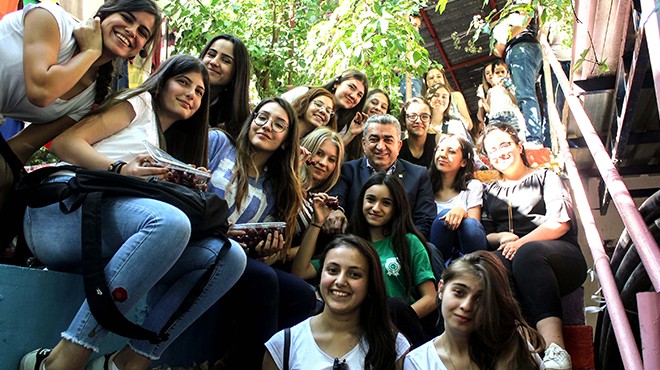 CHP li Serter: Gençlerin terk etmediği bir Türkiye kuracağız!