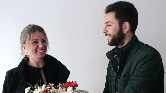 CHP Menderes in yeni ilçe başkanı Gizem Candan oldu