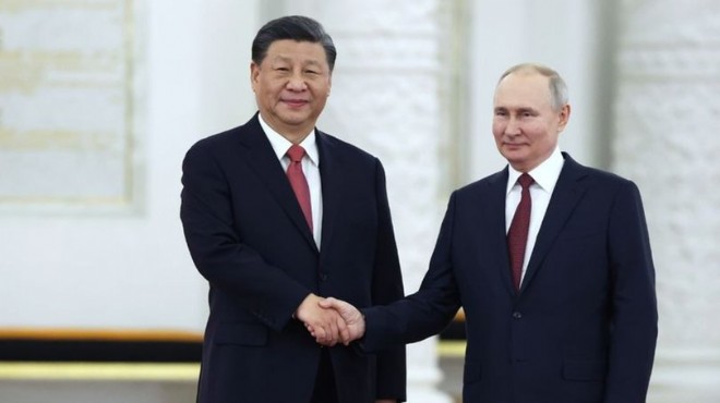 Çin lideri Cinping, Moskova da Putin ile görüştü
