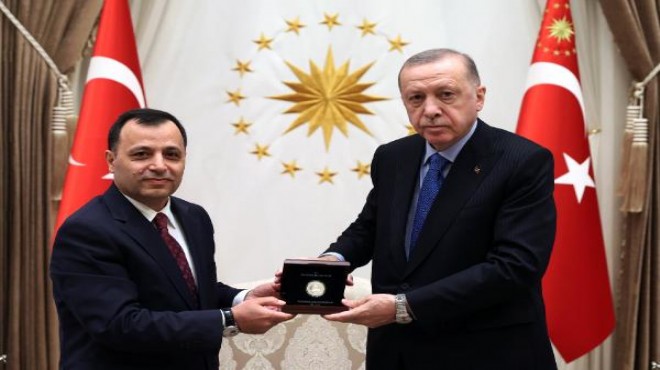 Cumhurbaşkanı Erdoğan, AYM Başkanı Arslan ı kabul etti