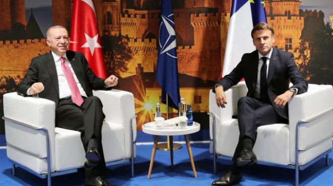 Cumhurbaşkanı Erdoğan Macron ile görüştü