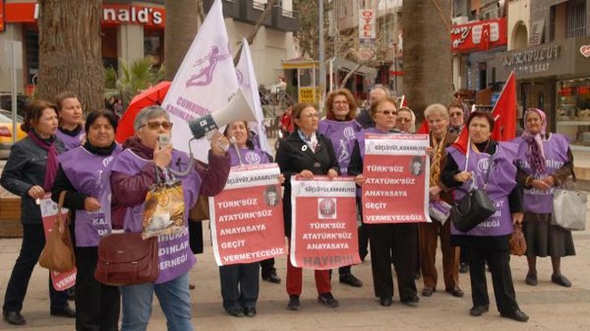 Cumhuriyet kadınları Ankara saldırısını kınadı