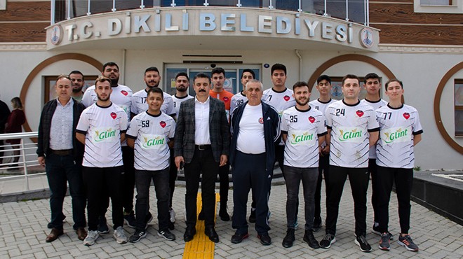 Dikili Belediyesi Hentbol Takımı ndan müthiş zafer