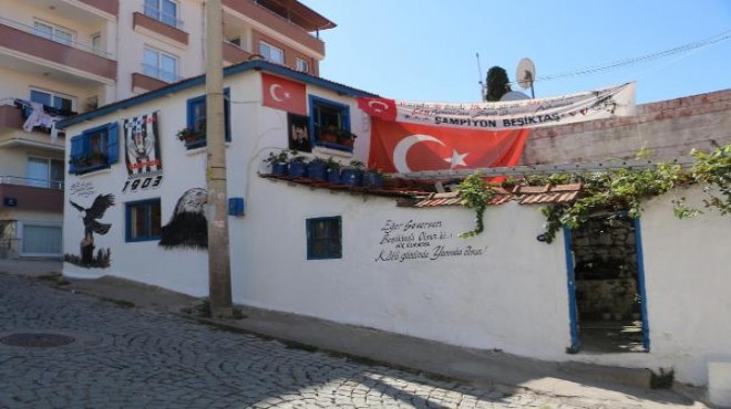 Dikili de Beşiktaş sevgisi: Görenler ayrılamıyor