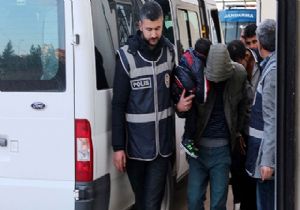 Çocuklarla IŞİD e gidiyorlardı: 14 ü Türk...