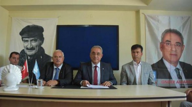 DSP Genel Başkanı İzmir de konuştu: Dört parti ülkeyi perperişan ettiler