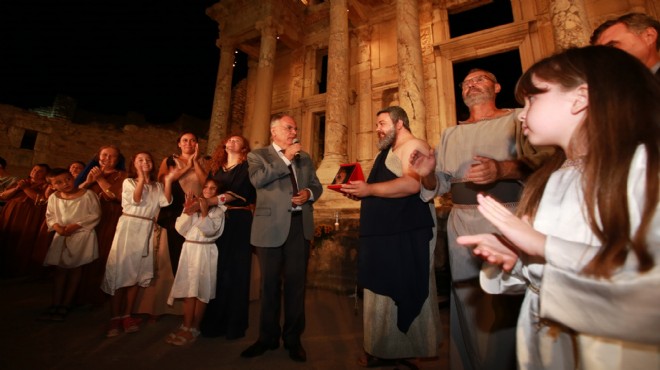 Efes Tiyatro Festivali başladı