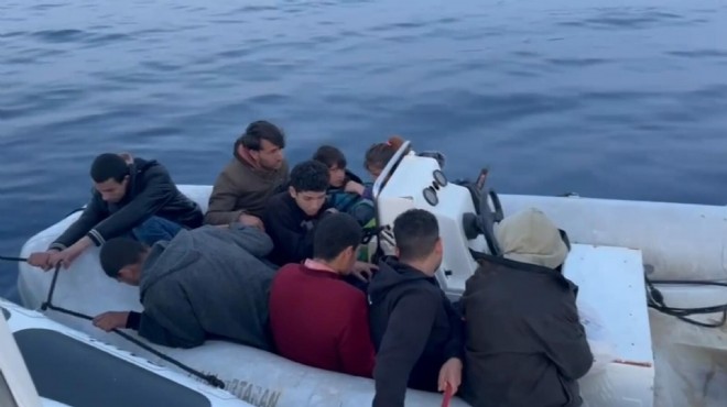 Ege açıklarında 20 göçmen kurtarıldı