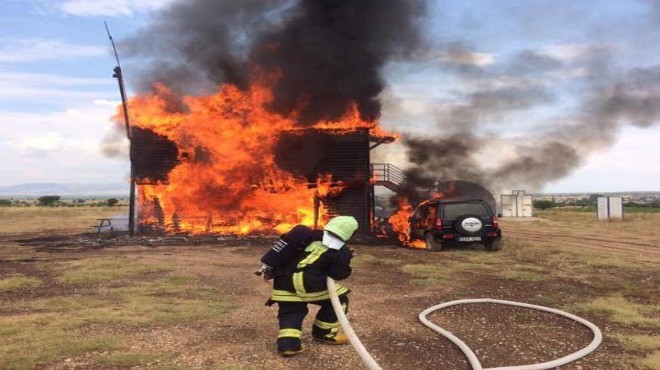 Ege’de korkutan yangın: Bir ev ve jip kül oldu!