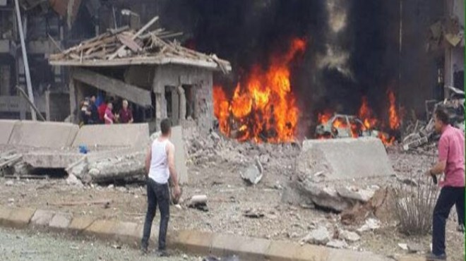 Emniyete bombalı saldırı: 2 polis şehit oldu, 2 sivil öldü
