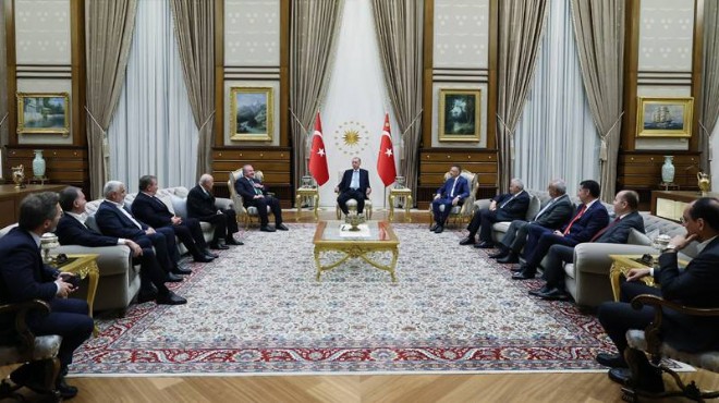 Erdoğan, Cumhur İttifakı liderlerini Külliye de kabul etti