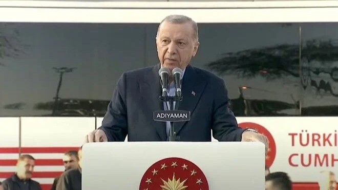 Erdoğan: Deprem bölgesinde 650 bin konut inşa edeceğiz