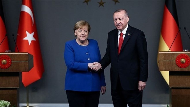 Erdoğan ile Merkel den video konferans
