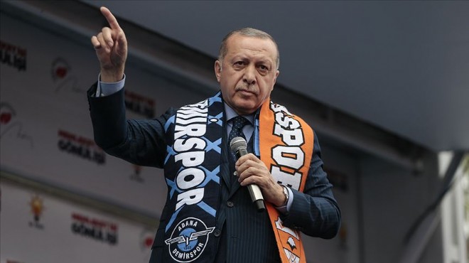 Erdoğan: Karşılarında olmak namus borcumuz!
