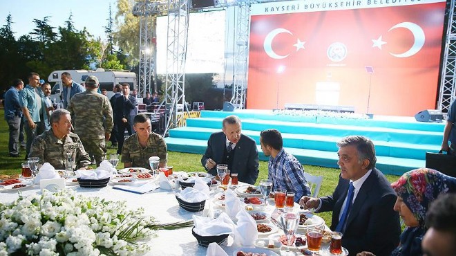 Erdoğan ve Gül birlikte iftar yaptı