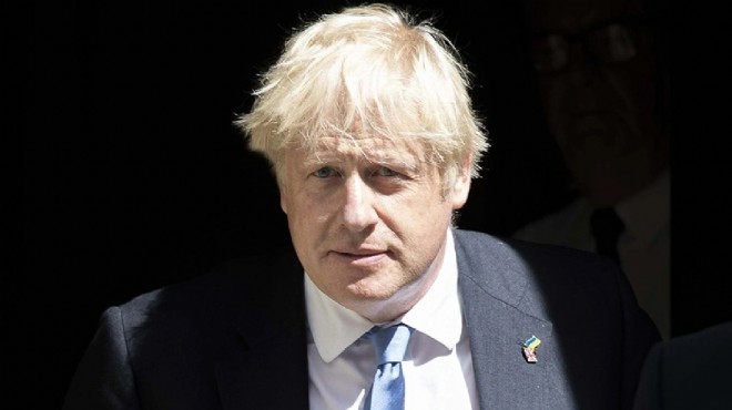 Eski İngiltere Başbakanı Johnson, istifa etti