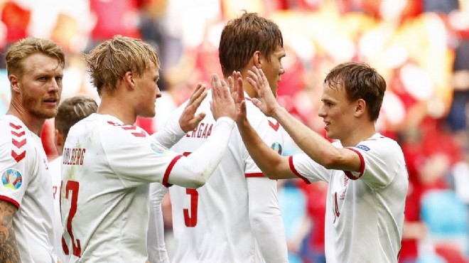 EURO 2020 de ilk çeyrek finalist Danimarka