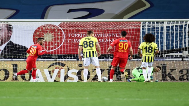 Fenerbahçe Kadıköy de yine yenildi!