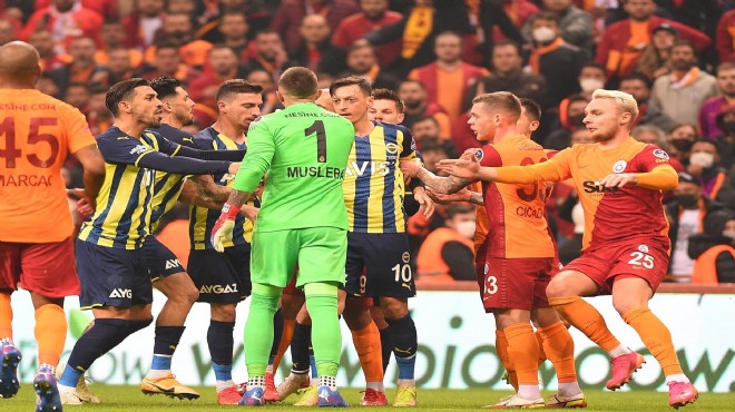 Fenerbahçe uzatmalarda derbiyi kazandı
