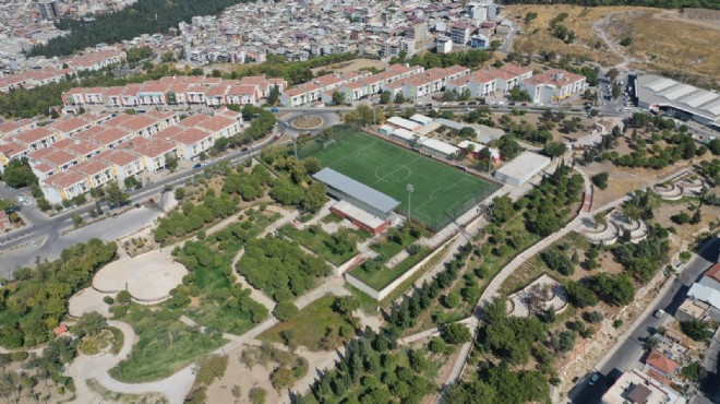 FIFA standartlarında futbol sahası da var... Behçet Uz Rekreasyon Alanı na yeni imaj