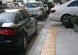 İzmir de engelli yolları  çile  oldu!