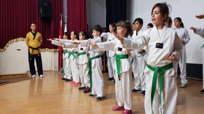 Foça da taekwondo sınavı heyecanı