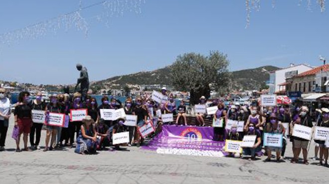 Foçalı kadınlardan  İstanbul Sözleşmesi  eylemi
