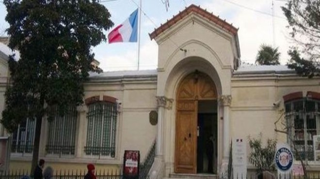 Fransa Büyükelçiliği ikinci bir emre kadar kapatıldı!