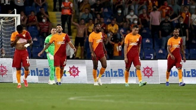 Galatasaray dan Şampiyonlar Ligi ne veda