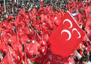Flaş! MHP İzmir’de liste şoku yaşayan 2 vekilden ilk tepkiler 