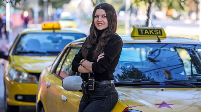 Genç kadın baba mesleği taksiciliği seçti