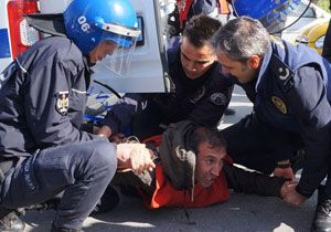 Bakanlık önündeki protestoya 17 gözaltı!
