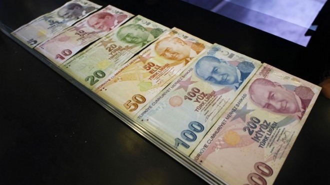 Hazine 8,4 milyar lira borçlandı