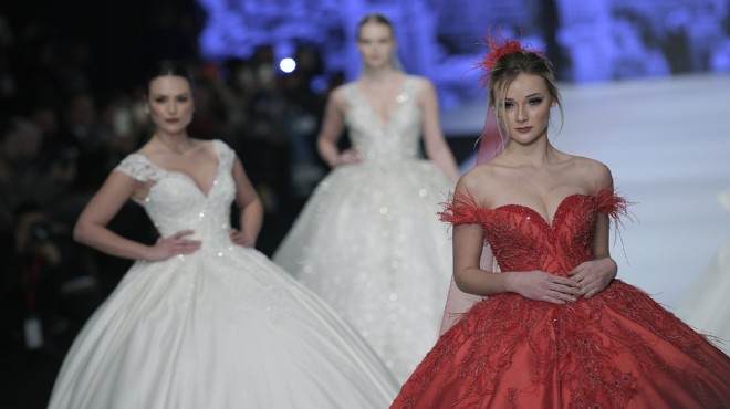 IF Wedding Fashion, İzmir’in beyaz podyumu büyüledi