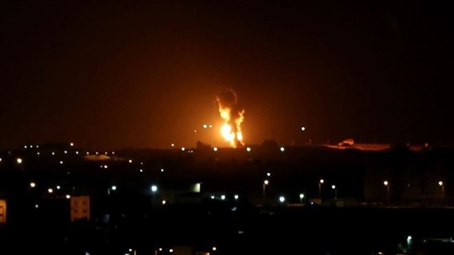 İsrail, Gazze de Hamas a ait bazı noktaları vurdu