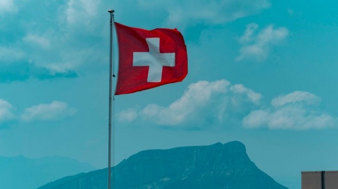 İsviçre hükümetinden  üçüncü cinsiyet  kararı