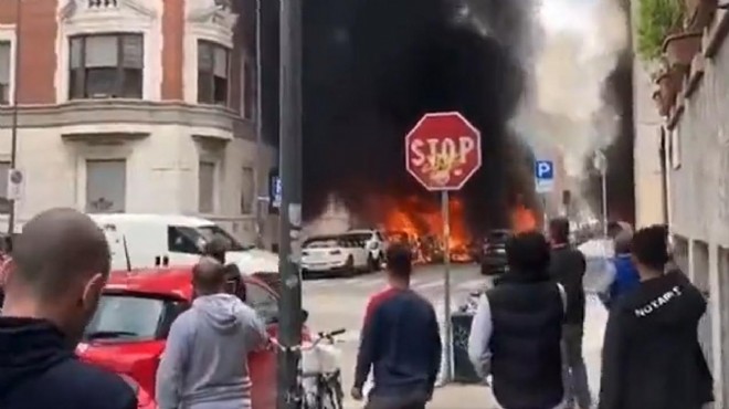 İtalya da patlama: Çok sayıda araç alev aldı