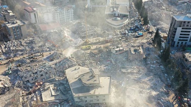 İYİ Parti’den deprem bölgesi için 4 maddelik uyarı