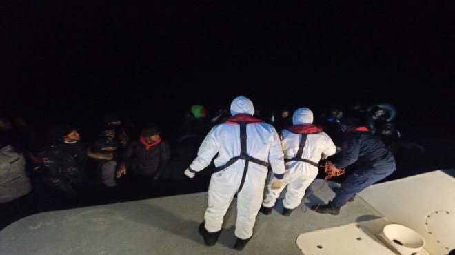 İzmir açıklarında 114 göçmen kurtarıldı