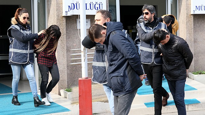 İzmir de 1,5 kilo altını çalan kuyumcu soyguncuları için karar!