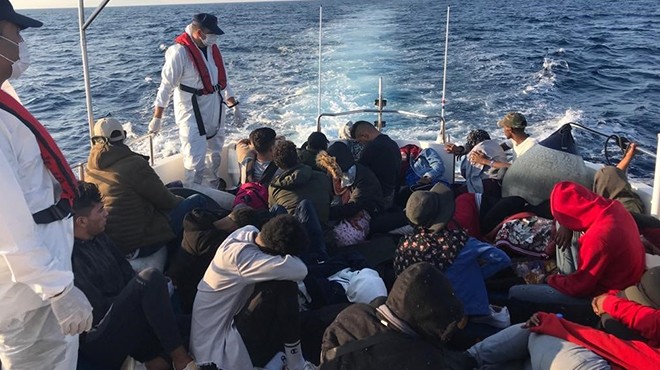 İzmir de 122 kaçak göçmen yakalandı