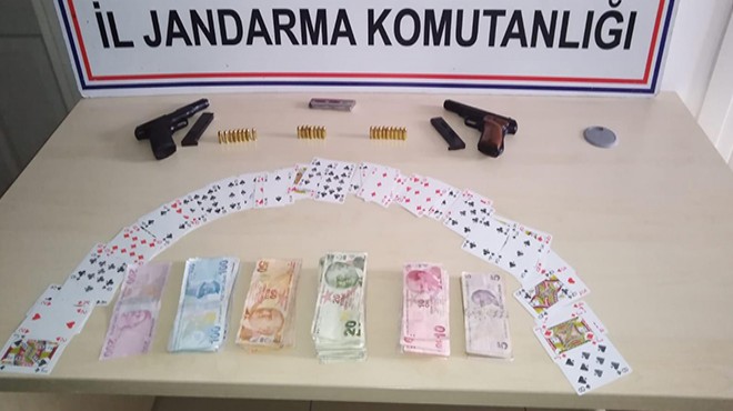 İzmir de 44 kişiye 322 bin lira kumar cezası