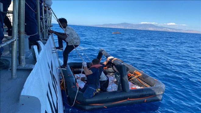 İzmir de 66 düzensiz göçmen kurtarıldı, 37 göçmen de yakalandı