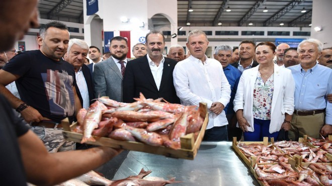 İzmir de  balık sezonu  açıldı