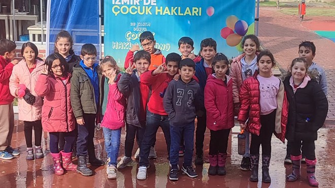 İzmir’de Çocuk Hakları Günü unutulmadı