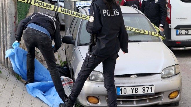 İzmir de dehşet! Sokakta erkek cesedi bulundu
