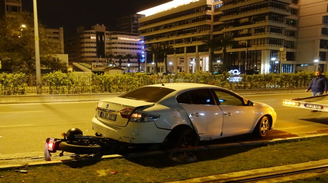 İzmir de feci kaza: Çarptı... Öldürdü... Kaçtı...