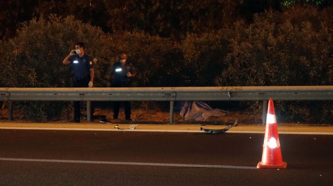 İzmir de feci kaza: Yardım etmek isterken canından oldu!