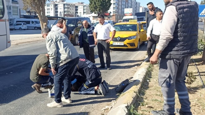 İzmir de feci kaza... Yola fırladı, can verdi!